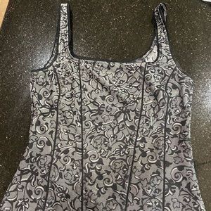 White House Black Market tank